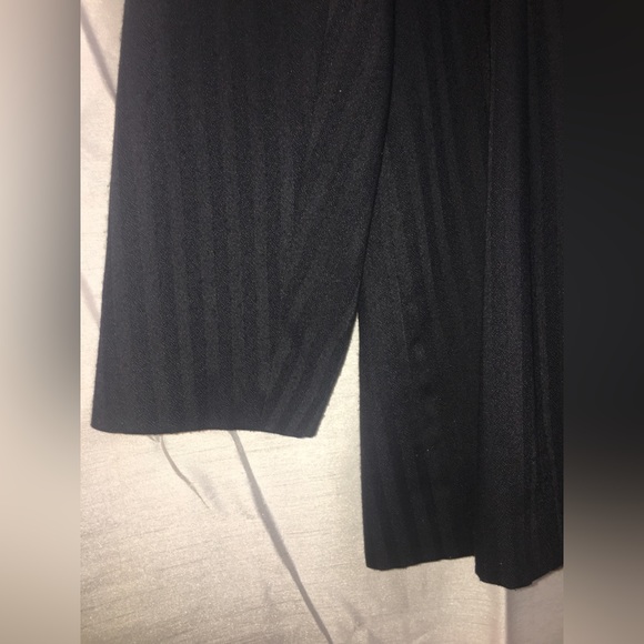 Sweetbriar | Women’s Black Pin Stripe Pattern Blazer Jacket - Picture 7 of 12